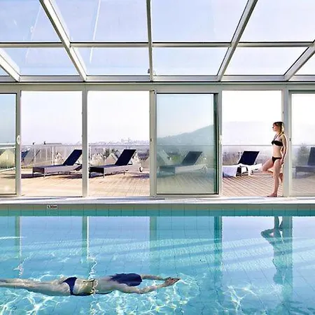 & Spa, Дом отдыха